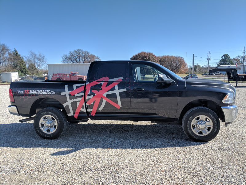 Fenix Associates Signs Banners Wraps Rogers, AR